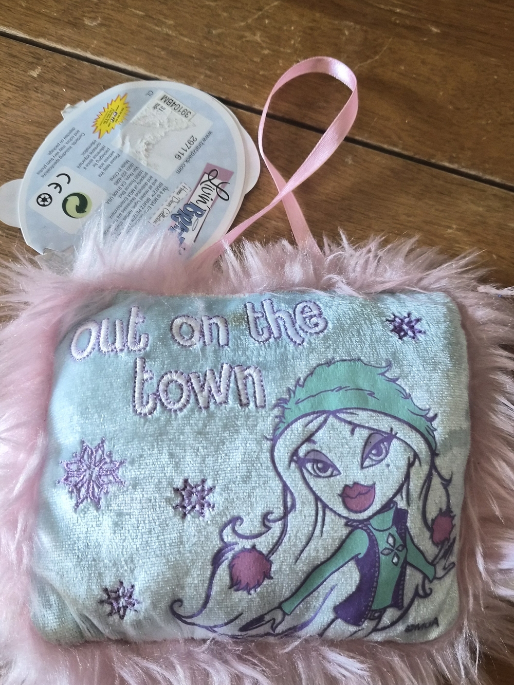 Out on the Town Plush Wristlet Pouch - Pink & Mint